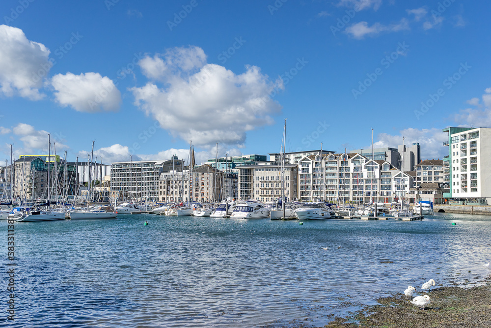 Fototapeta premium Sutton Harbour in Plymouth 
