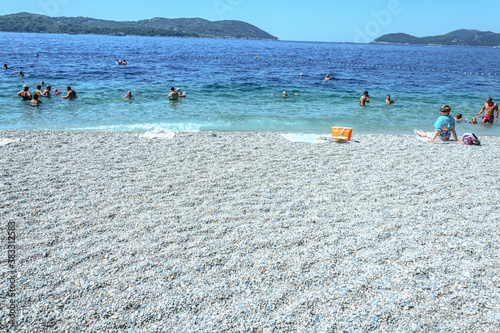 Fototapeta Naklejka Na Ścianę i Meble -  Gravel beach
