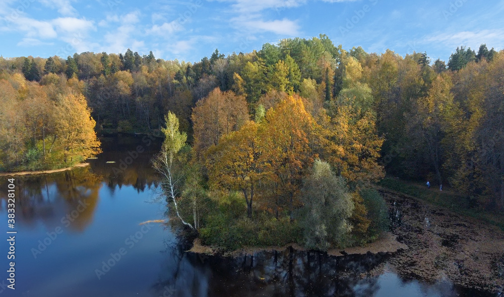 Barsky pond in the village of Serednikovo, the place of creativity of the poet Lermontov (Russia) Barsky pond in the village of Serednikovo, the place of creativity of the poet Lermontov (Russia)