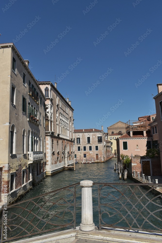 Naklejka premium Venezia panorama piazza San Marco, ponte dei sospiri basilica di san marco gondolescala d'oro palazzo ducale leone di san marco, cavalli di san marcoorologi campana canal grande