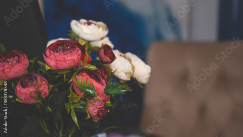 Bouquet on the table, red a...