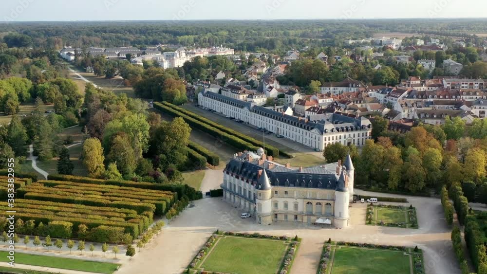 ville et château de Rambouillet dans les Yvelines (France)