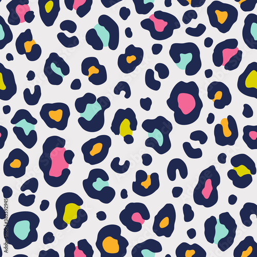 Colorful leopard seamless pattern. Fashion stylish vector texture.