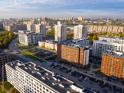 Fényképezés Modern residential neighborhoods in Novosibirsk on the banks of the Ob River