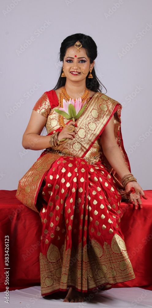 Obraz premium Indian Godess of prosperity / Lakshmi isolated on white.