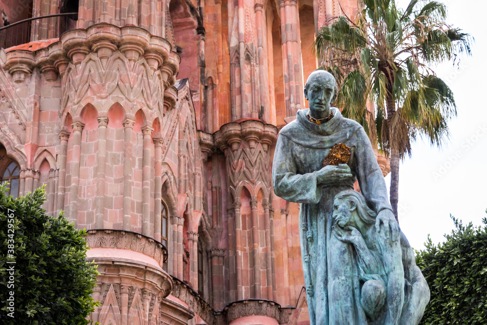 Obraz premium Religious Statue