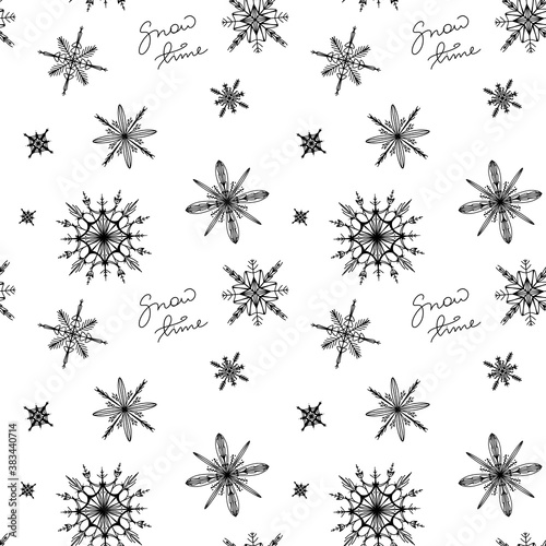 Cozy cute square seamless snowflake pattern for new year on white background. Doodle digital art outline. Print for wrapping paper, scrapbooking, wallpaper, web decor, postcard, textiles, fabric © ka.yansh