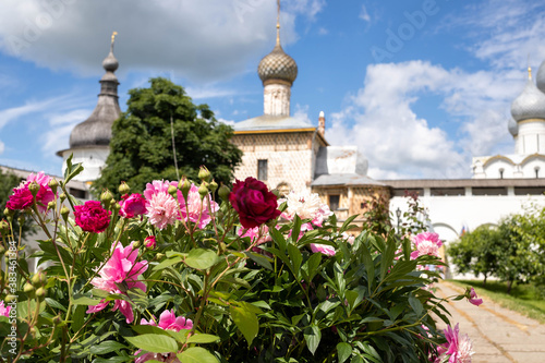 Yaroslavl region  Rostov  Summer day in the Rostov Kremlin. Church of the icon of the mother of God Odigitria  17th century  Moscow Baroque © Александра Распопина