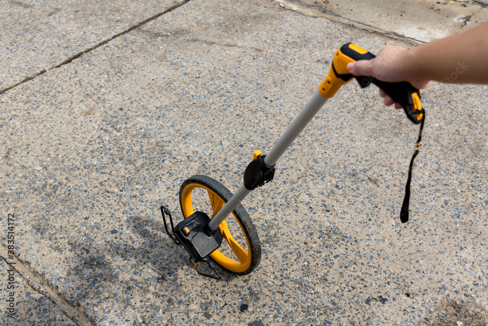 Distance measuring wheel device. Rolling distance measurement tool