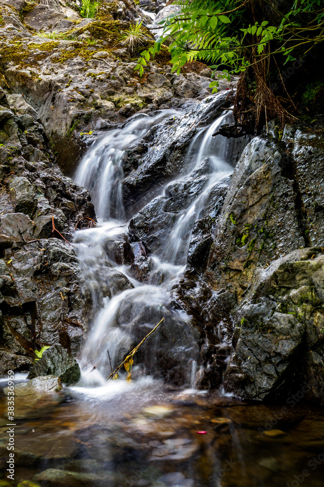 Fototapeta premium Lake District waterfall stream