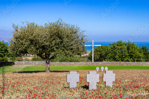 Deutscher Soldatenfriedhof in Maleme auf Kreta photo