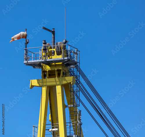 Wallpaper Mural Details of the crane against the blue sky. Torontodigital.ca