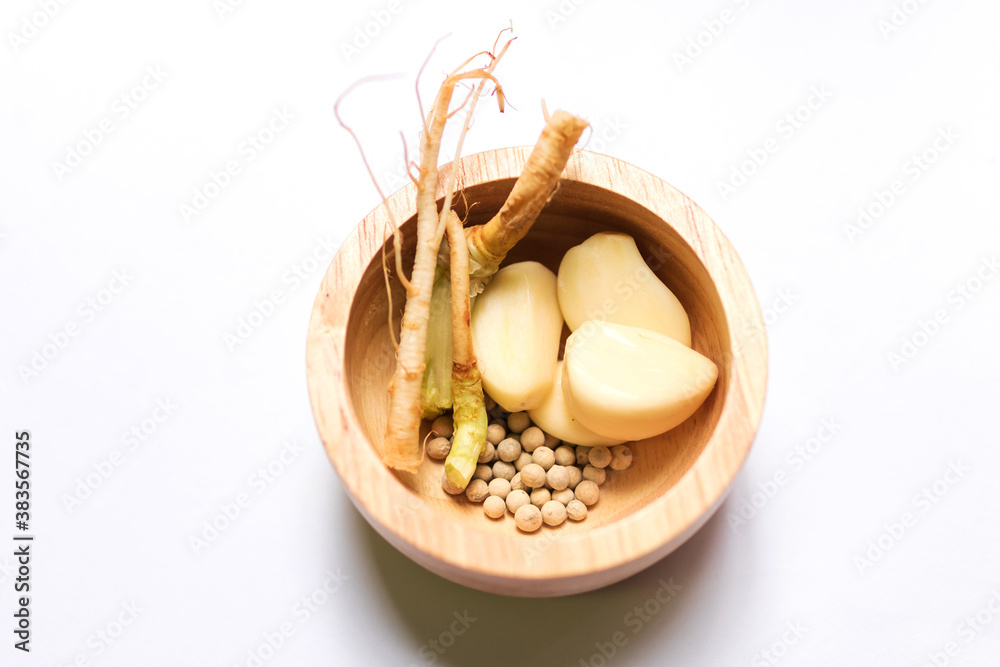 Coriander Root, Garlic and Pepper; spices Thai and Asian ingredients