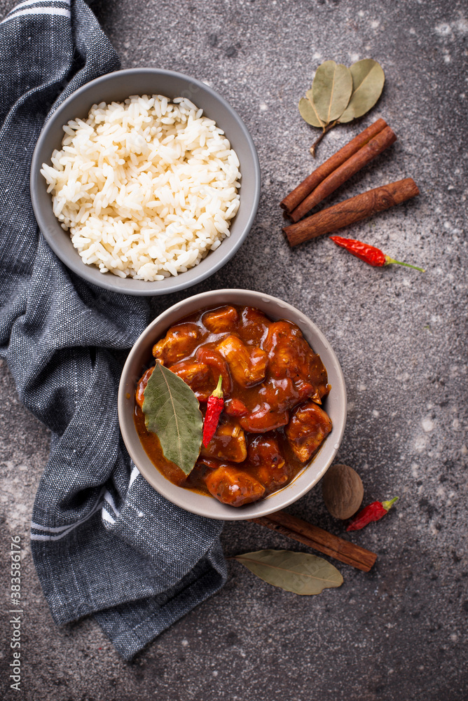 Fototapeta premium Curry chicken tikka masala with rice