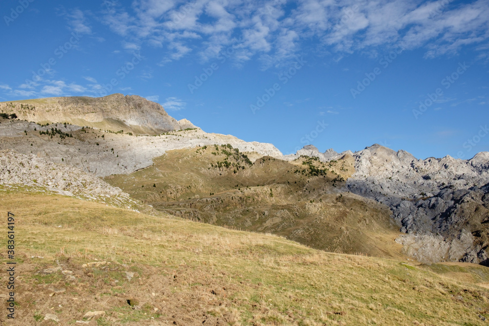 Mesa de los Tres Reyes (2448 mts), , Hoya de la Solana, Parque natural de los Valles Occidentales, Huesca, cordillera de los pirineos, Spain, Europe