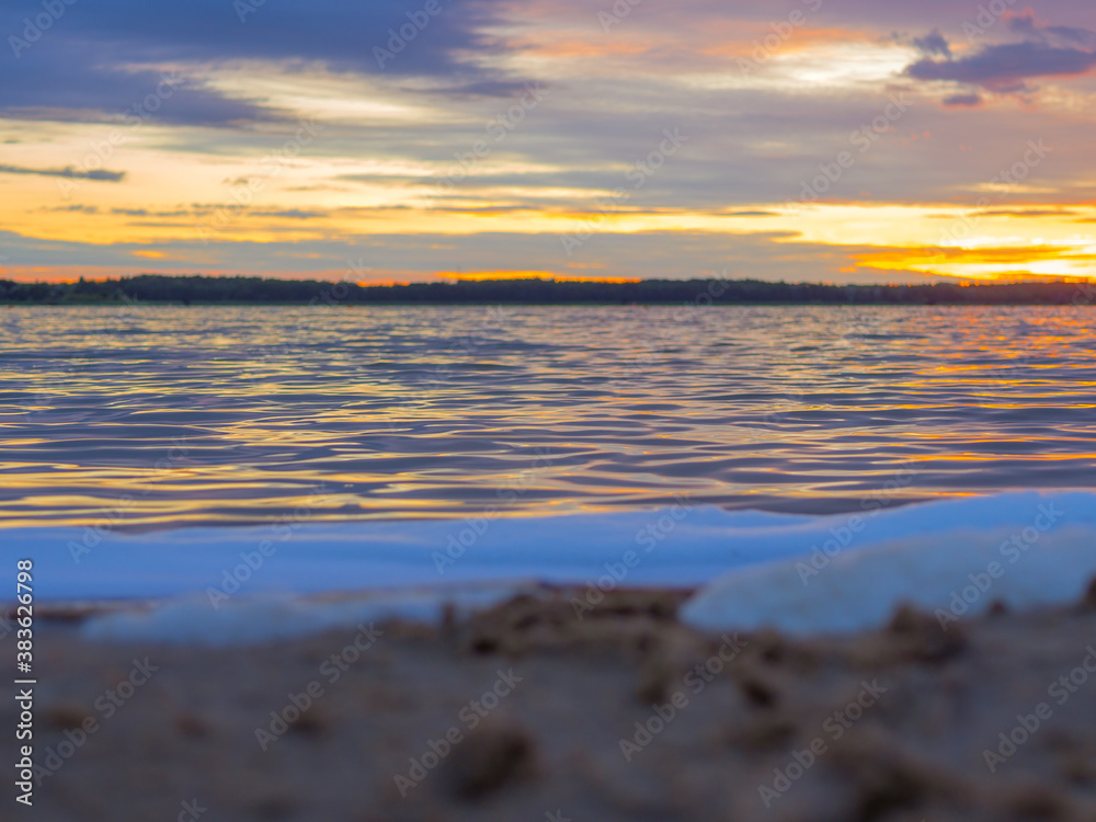 Obraz premium Evening On Lake