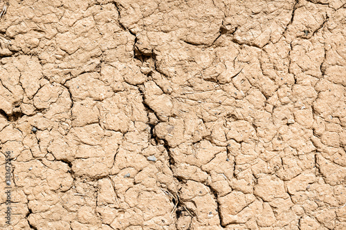 Clay wall Birkat al mud photo