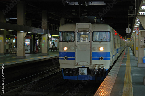 鉄道JR西日本・北陸本線金沢駅413系電車