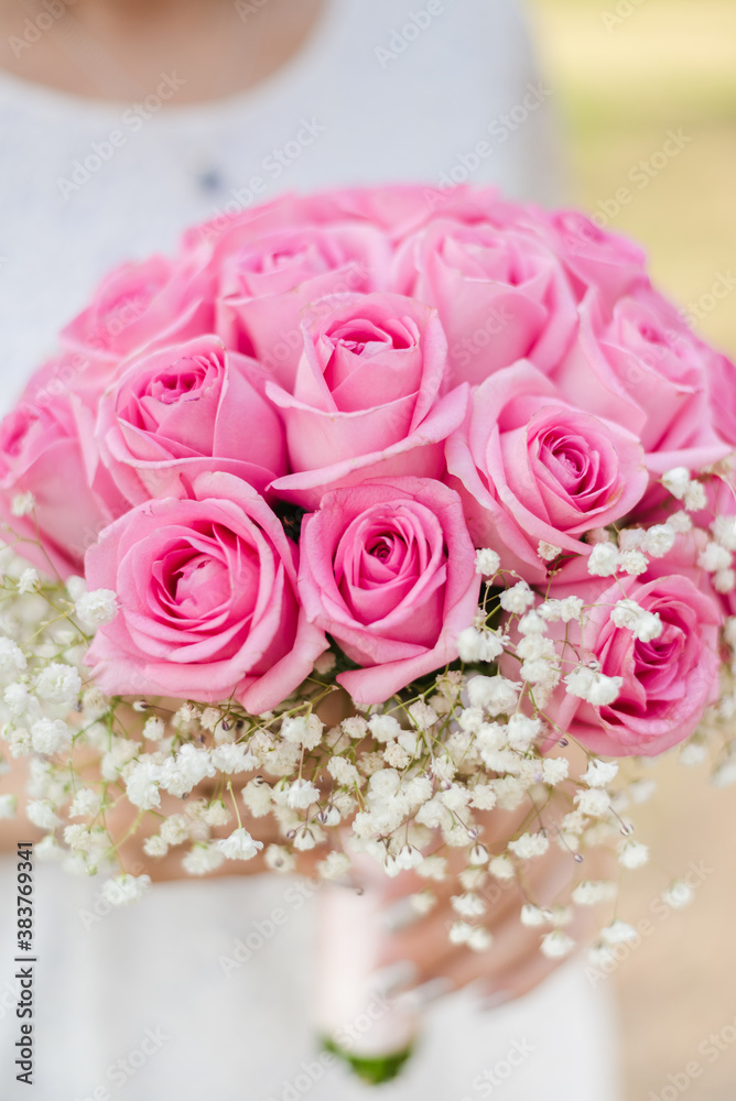 bride holding bouquet, bouquet of pink roses, wedding day, the bride's bouquet bride holding bouquet, bouquet of pink roses, wedding day, the bride's bouquet