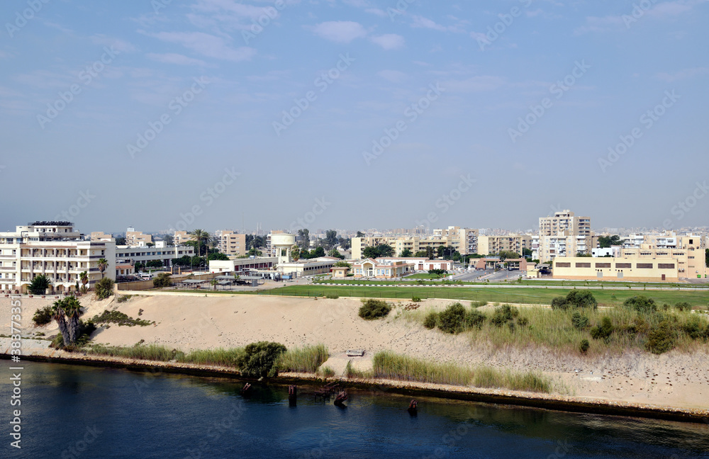 Fototapeta premium Panoramic view of the city Ismailia in Egypt - Africa. View from the Suez Canal side.