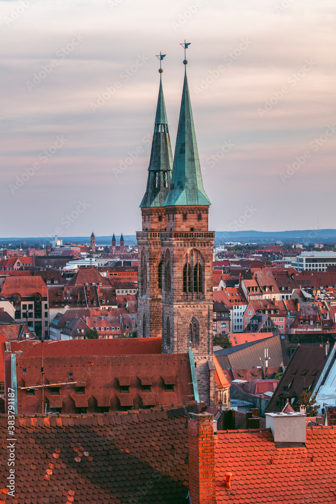Fototapeta premium St. Sebald Church in Nuremberg