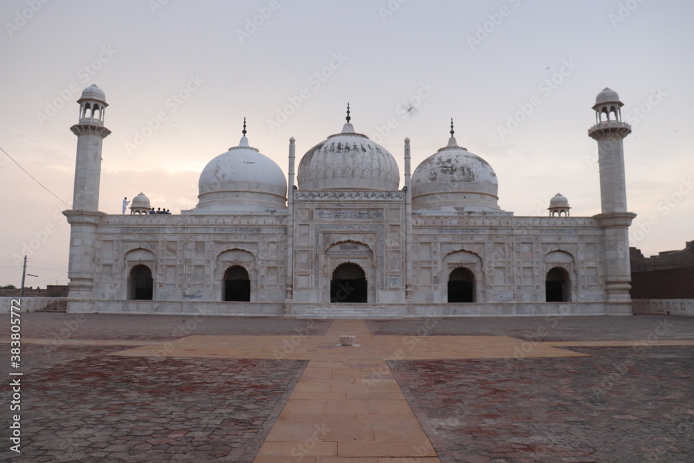 Shahi Mosque Derawar Fort Bahawalpur