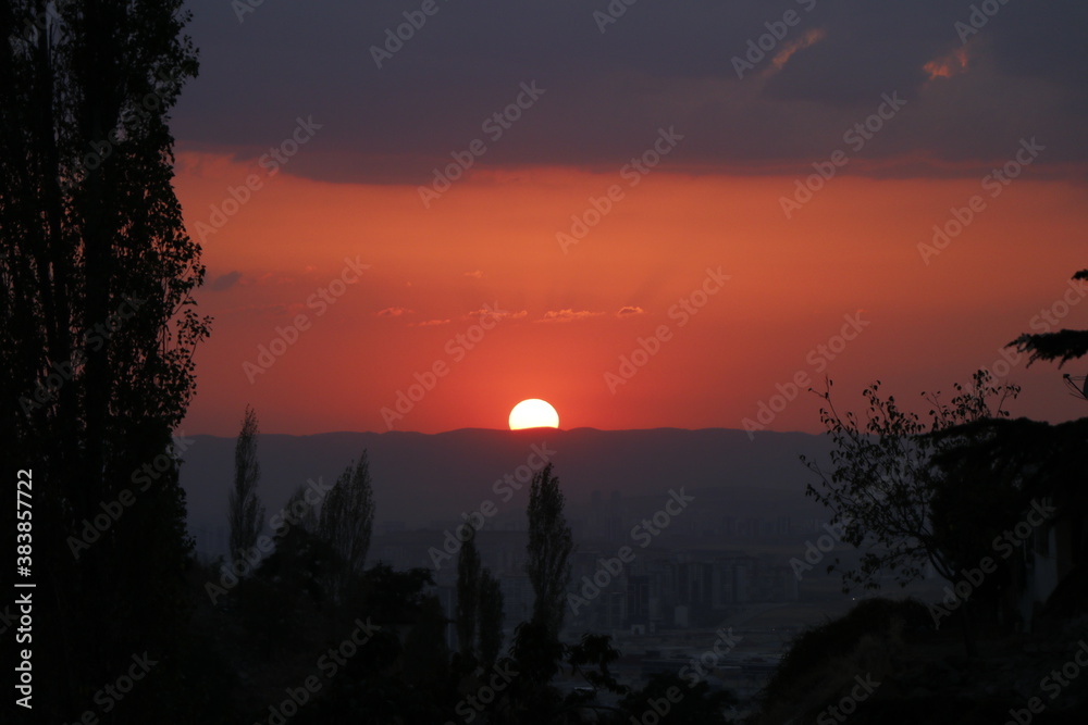 Obraz premium sunset in the mountains