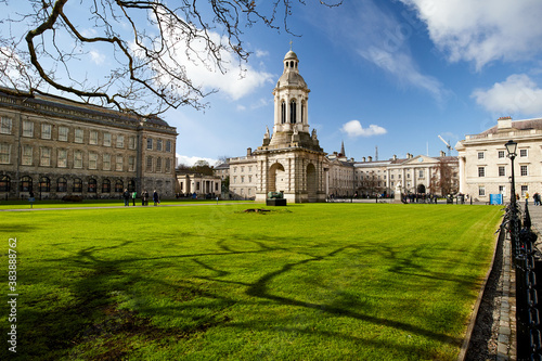 Obraz na płótnie Trinity College in Dublin, Ireland w salonie