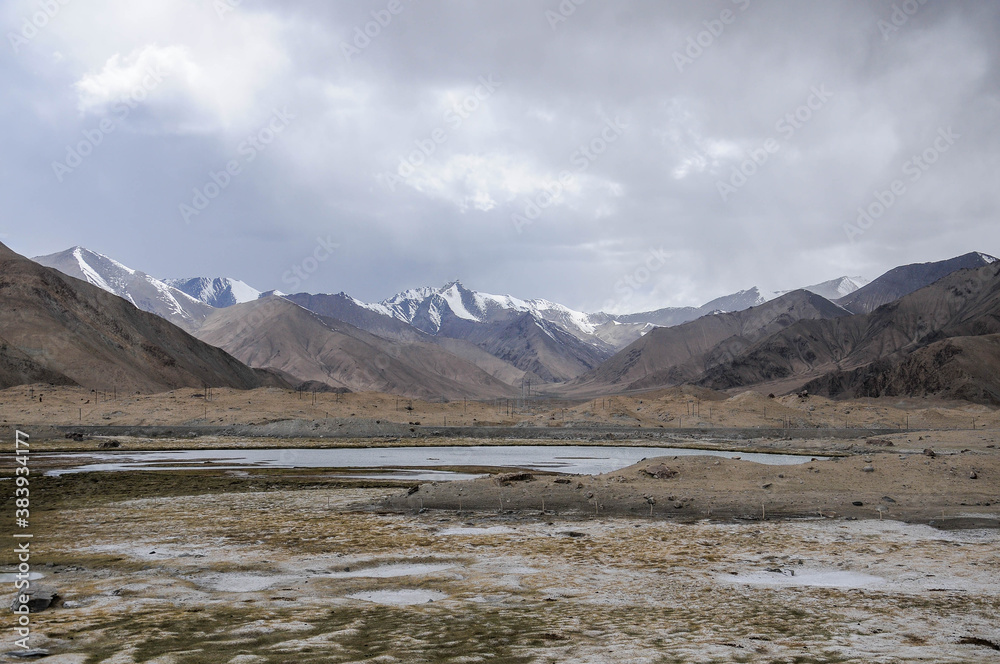 View of the karakoram mountain range from the Karakul lake, Xinjiang Province, China