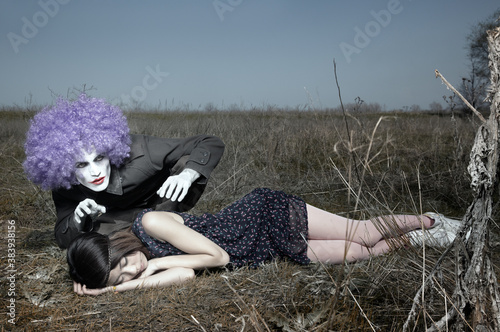 Maniac and victim photo
