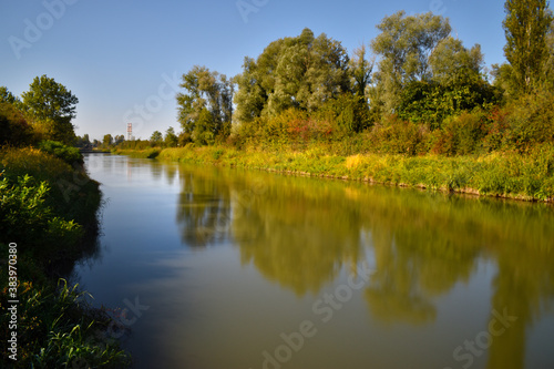 Fototapeta Naklejka Na Ścianę i Meble -  panoramic view of the Adda river in Lombardy
