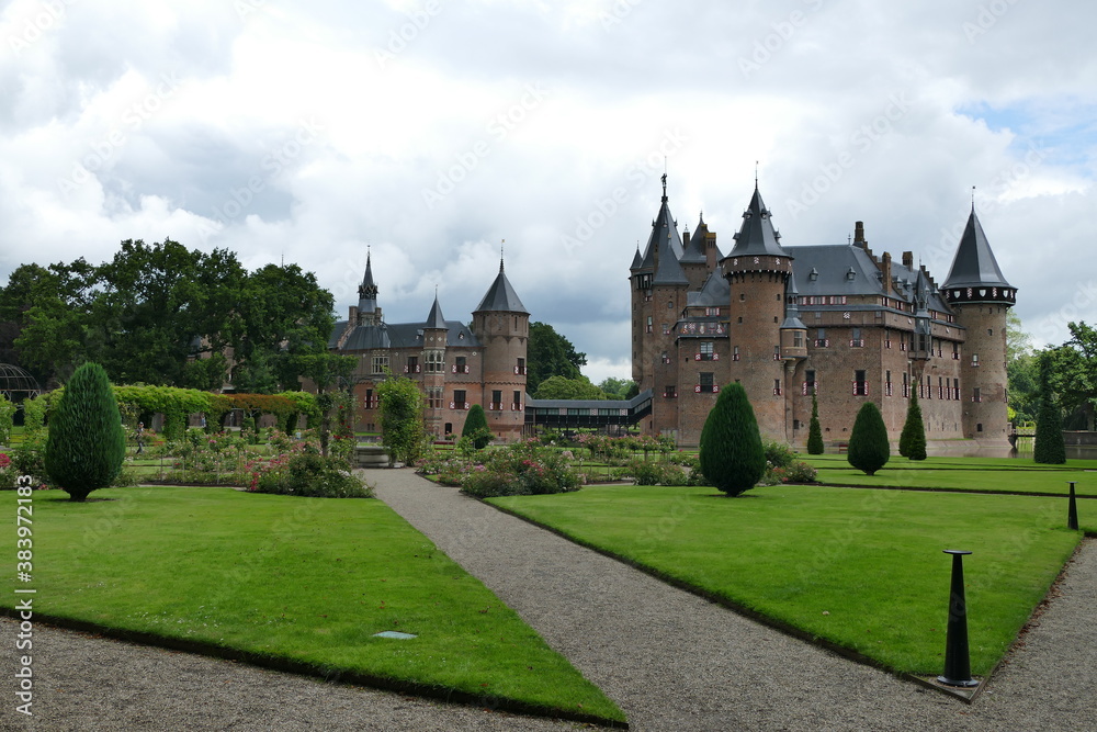 castle in the park Holland