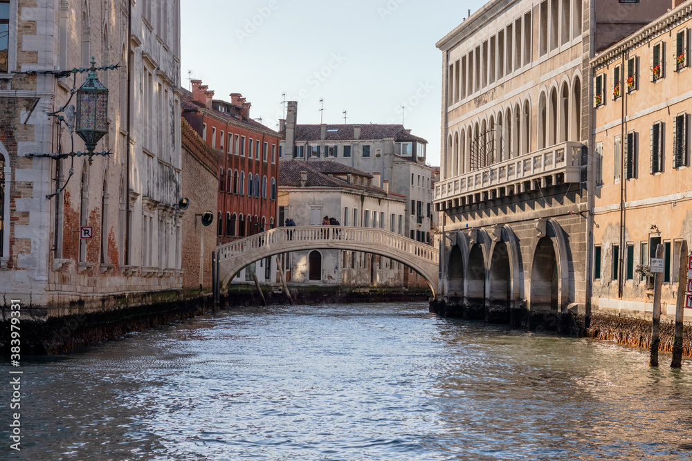 Views of Venetian architecture and bridge alongside the Grand Canal
