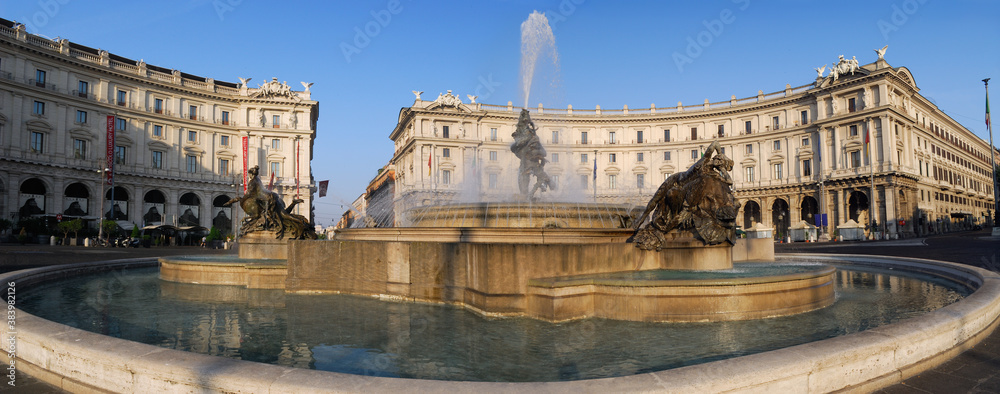 Sunrise pano at the Fountain of the Naiads in Piazza della Republica