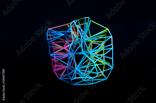 Colorful abstract Net Structure painted with rainbow colors. 3d-print. Abstrakte Netzstruktur in Regenbogenfarben. 3D Druck.