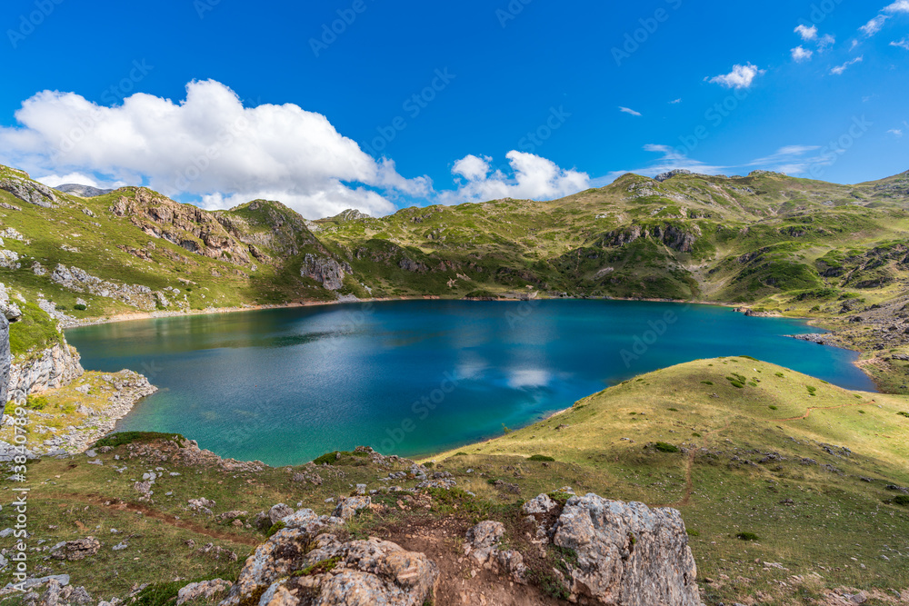 Fototapeta premium Calabazosa spectacular lake in Somiedo, Asturias