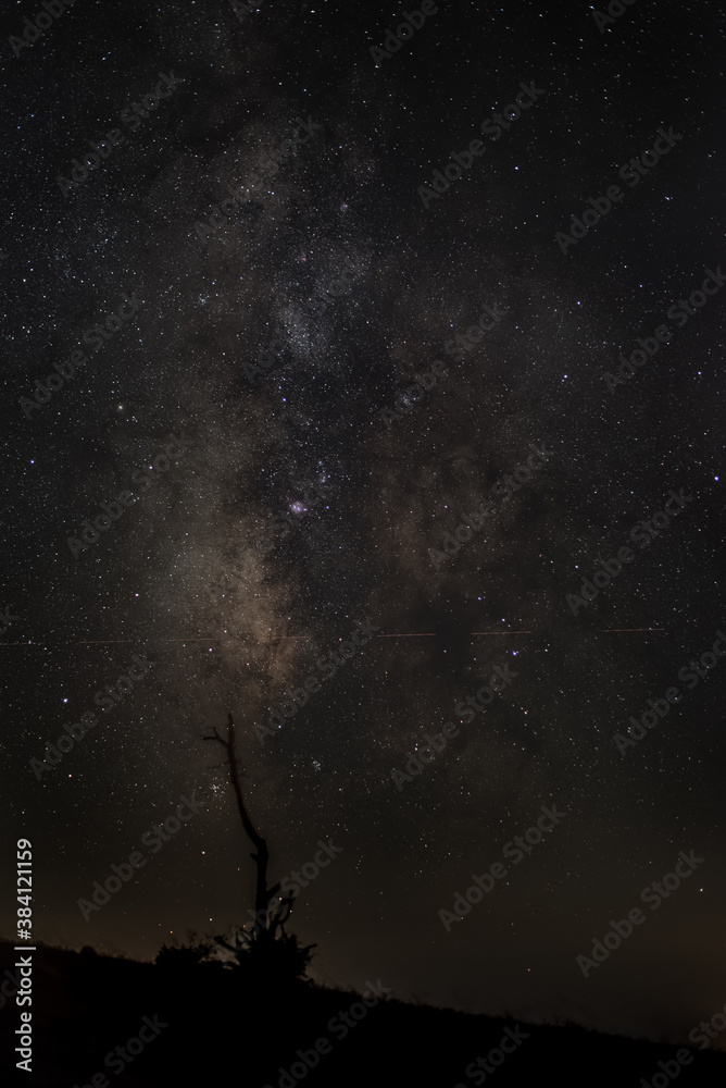 night photography and dark photography
night photography and dark photography