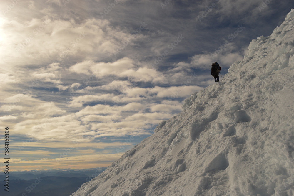 Obraz premium Mountain climbing in the sunrise on Volcan Villarrica in Pucon, Chile