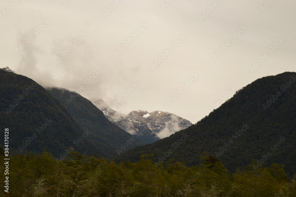 Obraz premium Road tripping among amazing scenery and landscapes on the Carretera Austral dirtroad through Patagonia, Chile