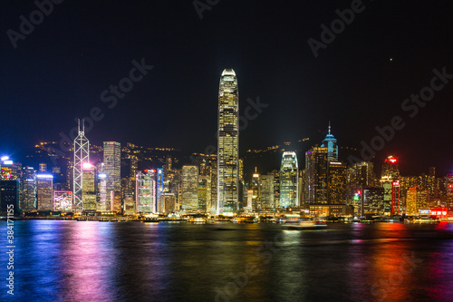 香港 ビクトリア・ハーバーと香港島の夜景 