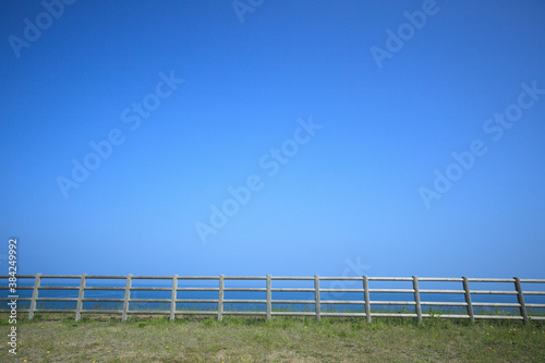 海と柵と空 © Paylessimages