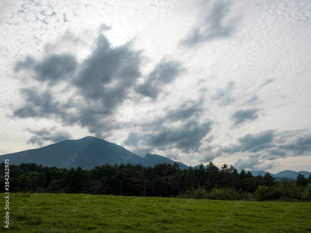 Fototapeta premium 浅間山 日本長野県
