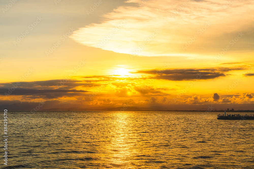 【神奈川県 江ノ島】夕日に照らされた海 【神奈川県 江ノ島】夕日に照らされた海