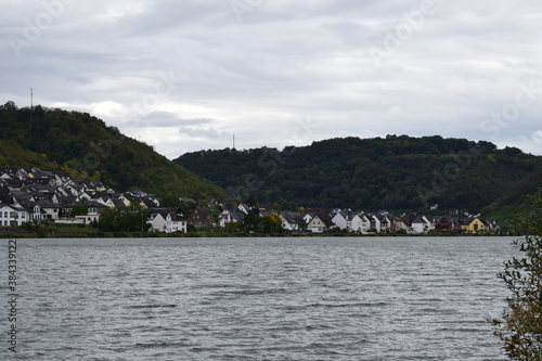 Mosel bei Niederfell photo