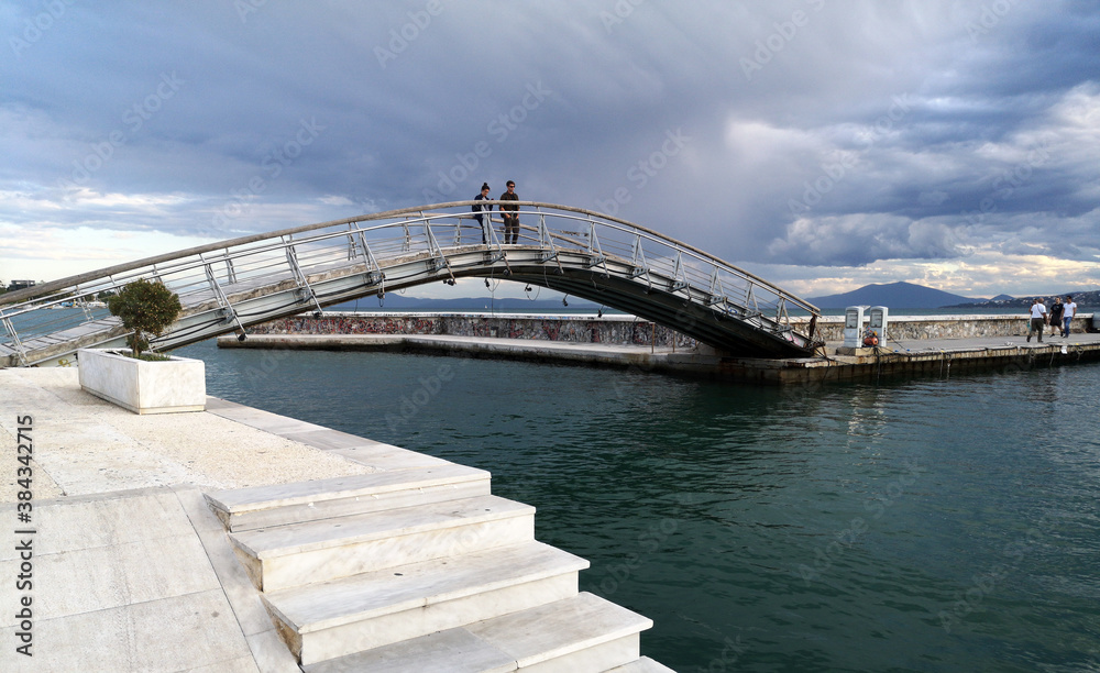 Fototapeta premium Beautiful bridge at the Port of Volos, Greece