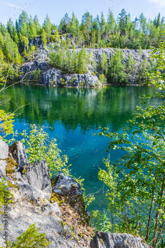 Fototapeta Naklejka Na Ścianę i Meble -  Marble Lake in Ruskeala Mountain Park. Karelia, Russia. An old abandoned quarry, which delivered stone for almost three centuries,  a monument to the industrial history 