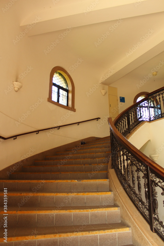 Obraz premium 螺旋階段