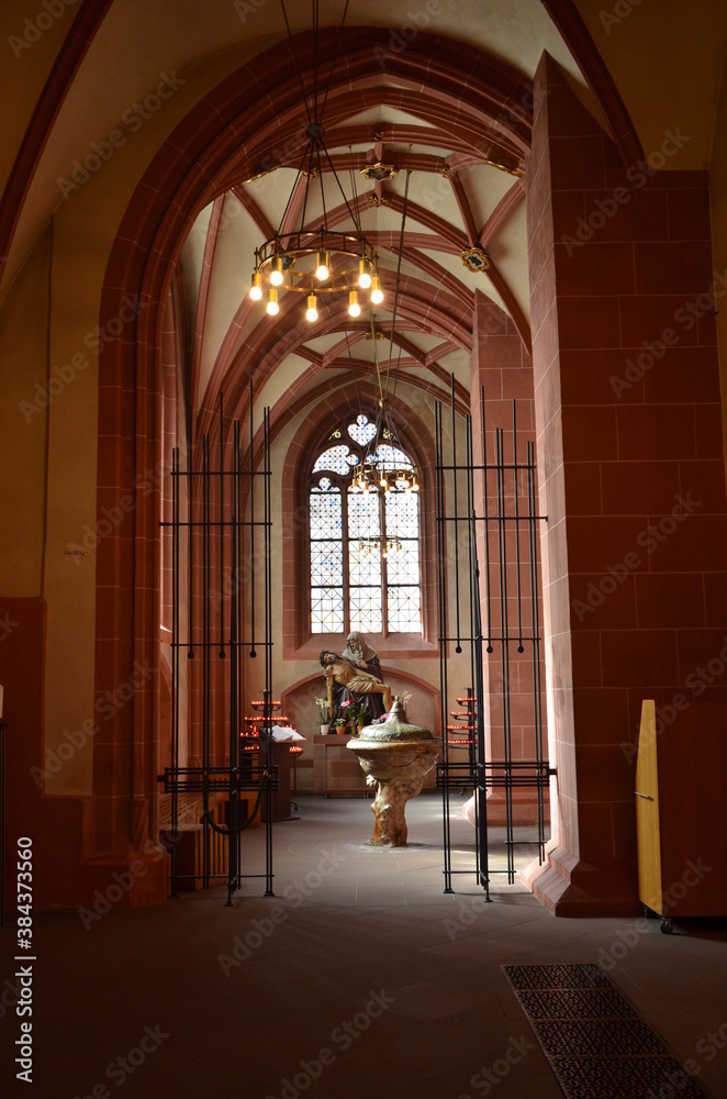Obraz premium Frankfurt Cathedral Kaiserdon St Bartholomaus in Germany