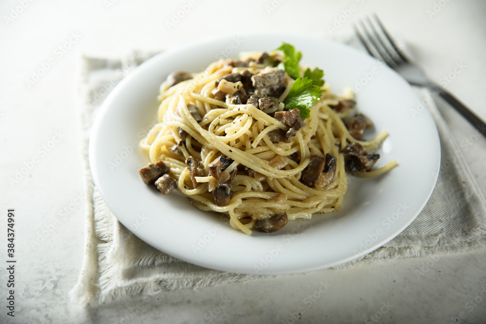Spaghetti with homemade mushroom ragout Spaghetti with homemade mushroom ragout