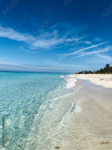 the beautiful sea in Varadero, Cuba © JumsiCat